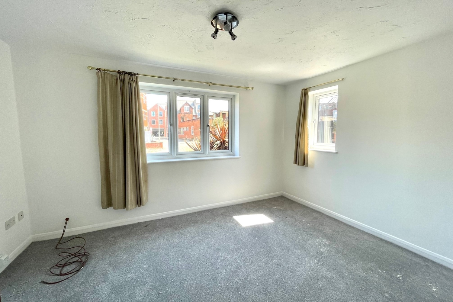 Flat 2 Tamarind Court, Wetton Place, Egham Nevin And Wells